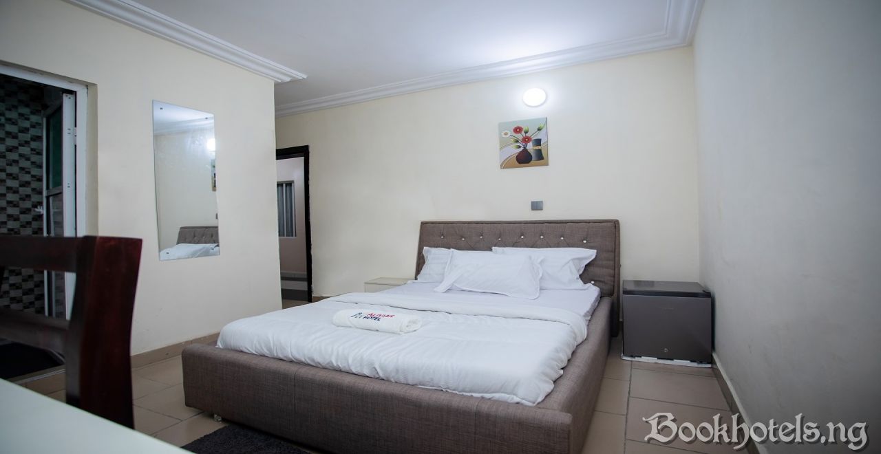 Aliviar Hotel