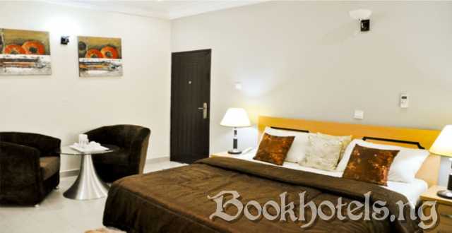 Auris Court Suites And Apartments