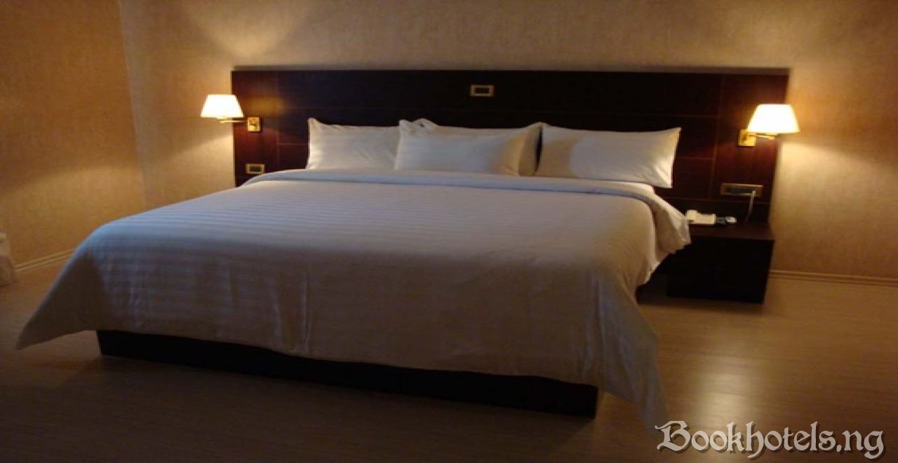 Chesney Hotel