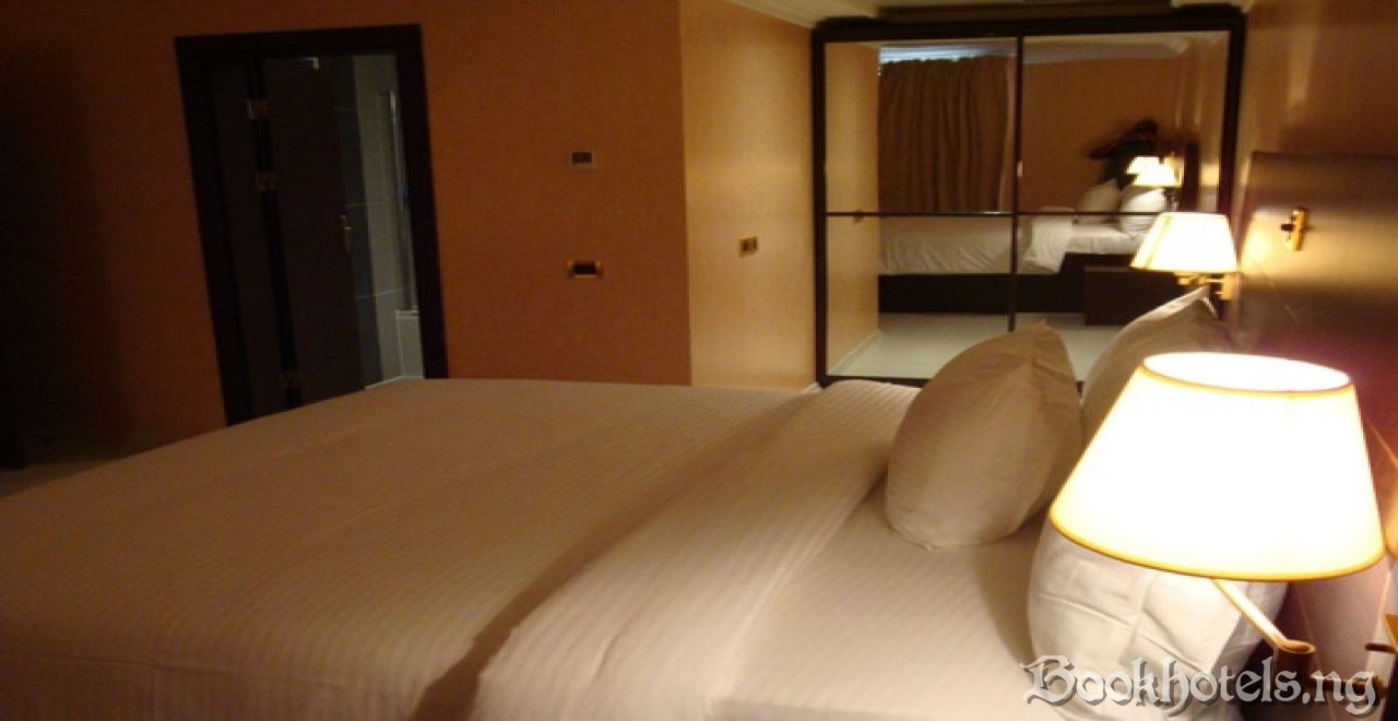 Chesney Hotel