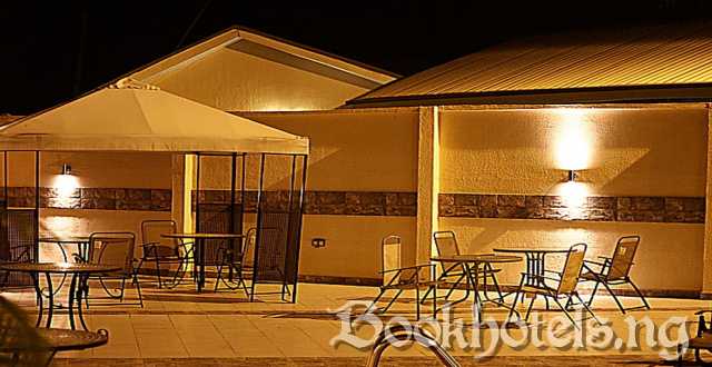 Carlton Gate Hotel
