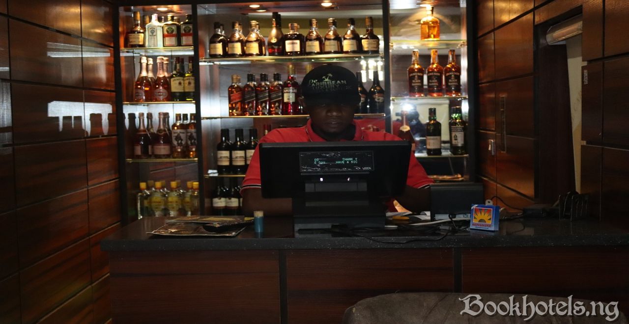 De Caribbean Luxury Hotel And Suites