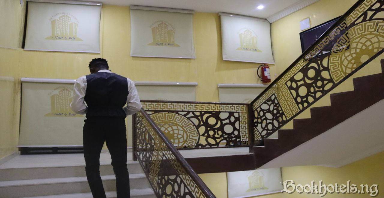 De Caribbean Luxury Hotel And Suites