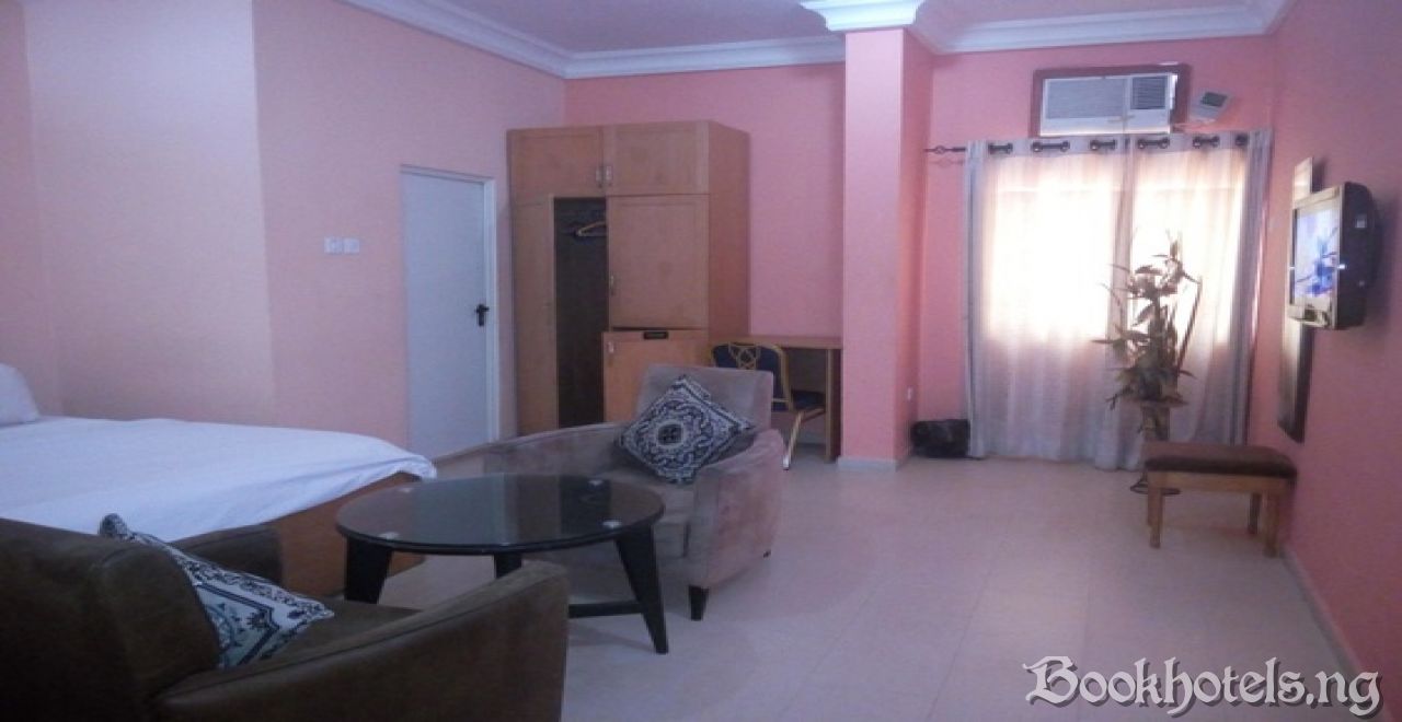 Allen Suites