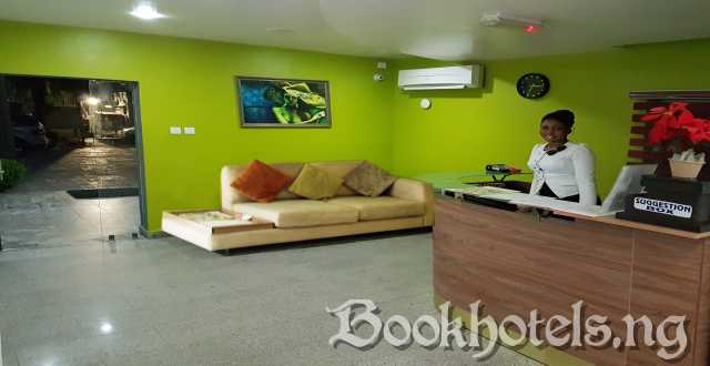 Axor Hotel And Suites