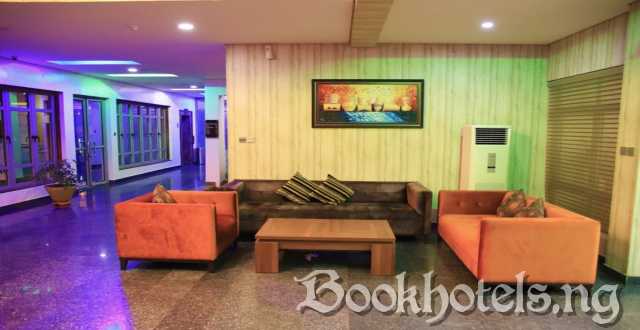 Best Western Plus Hotel