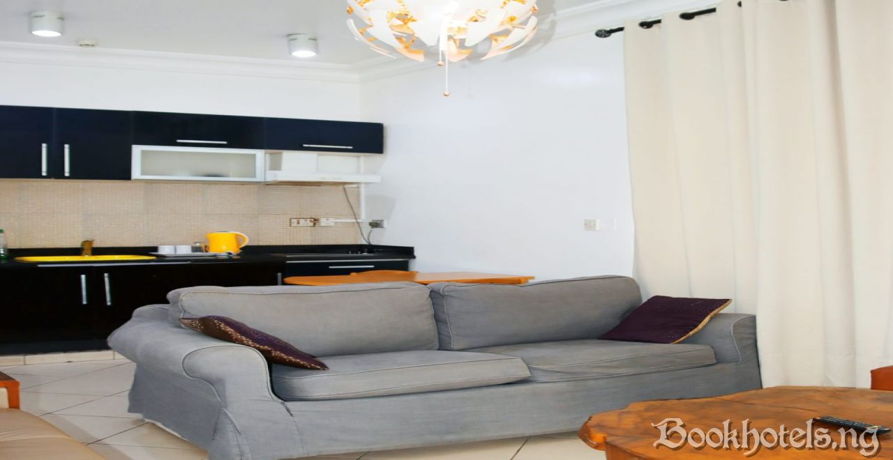 Cata Apartment Hotel And Spa