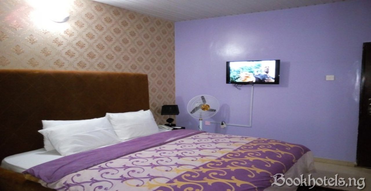 CityLight Villa