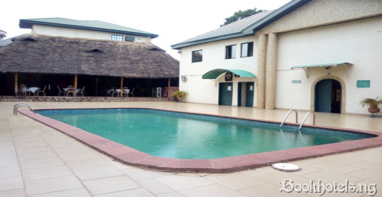 Davis Suites