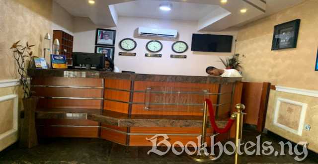 Delve Hotel And Suites