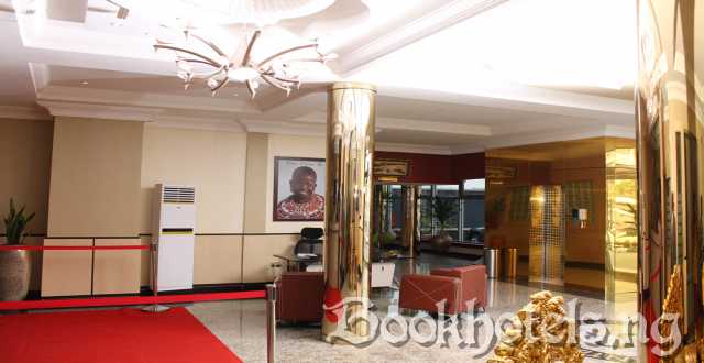 De Santiago Milan Hotel