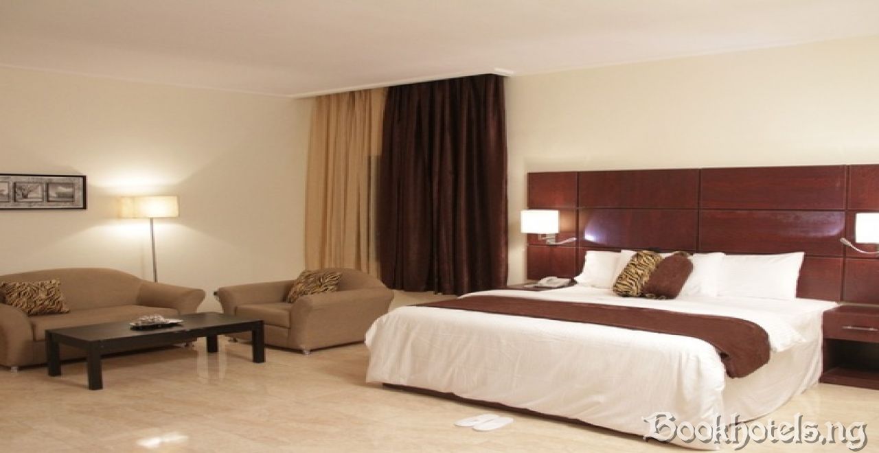 De Santos Hotel Lagos