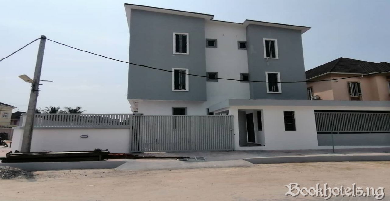 Diamond Apartment