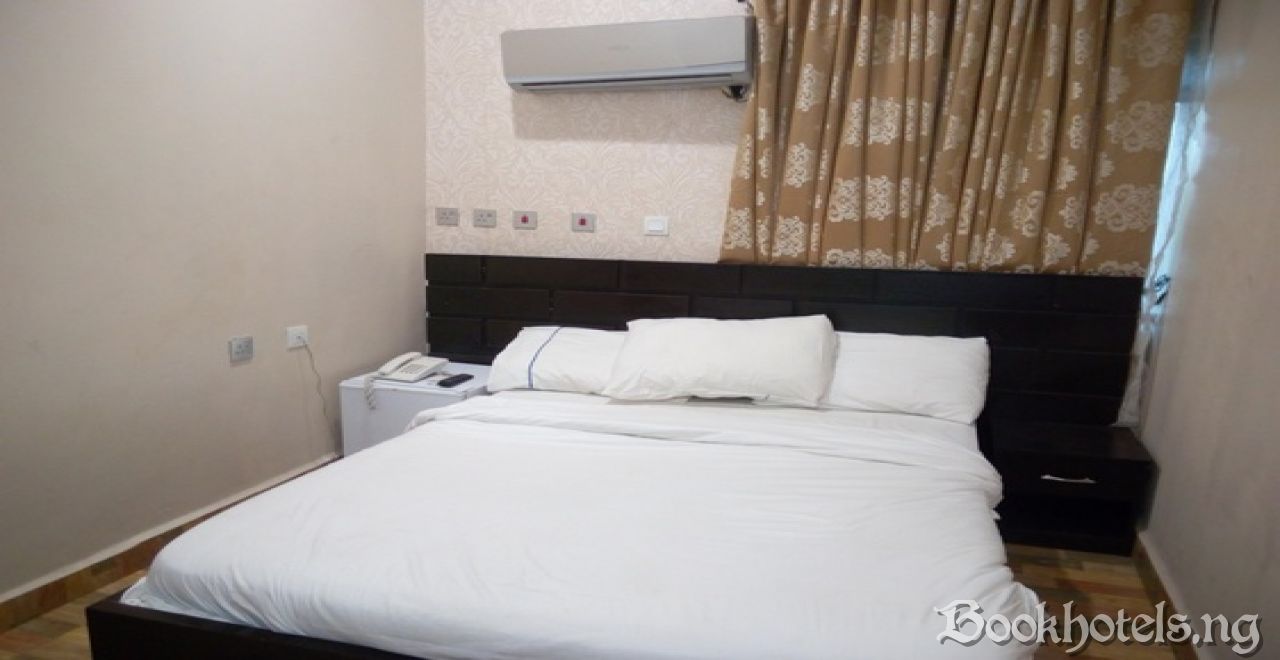 Donbidd Hotel