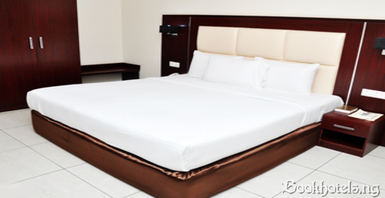 Eros Hotel
