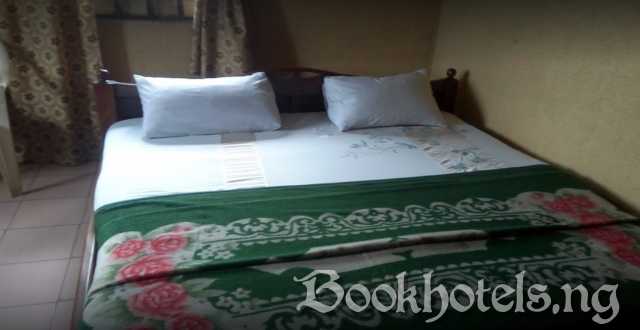 Ever B Hotel