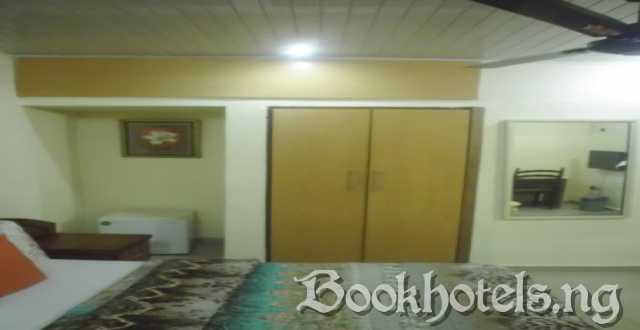 Formula Executive Suites