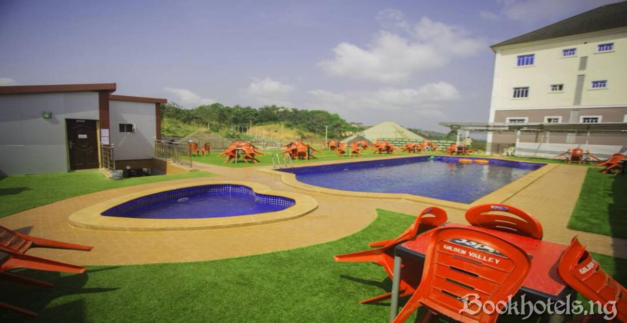 Golden Valley Hotel And Suites