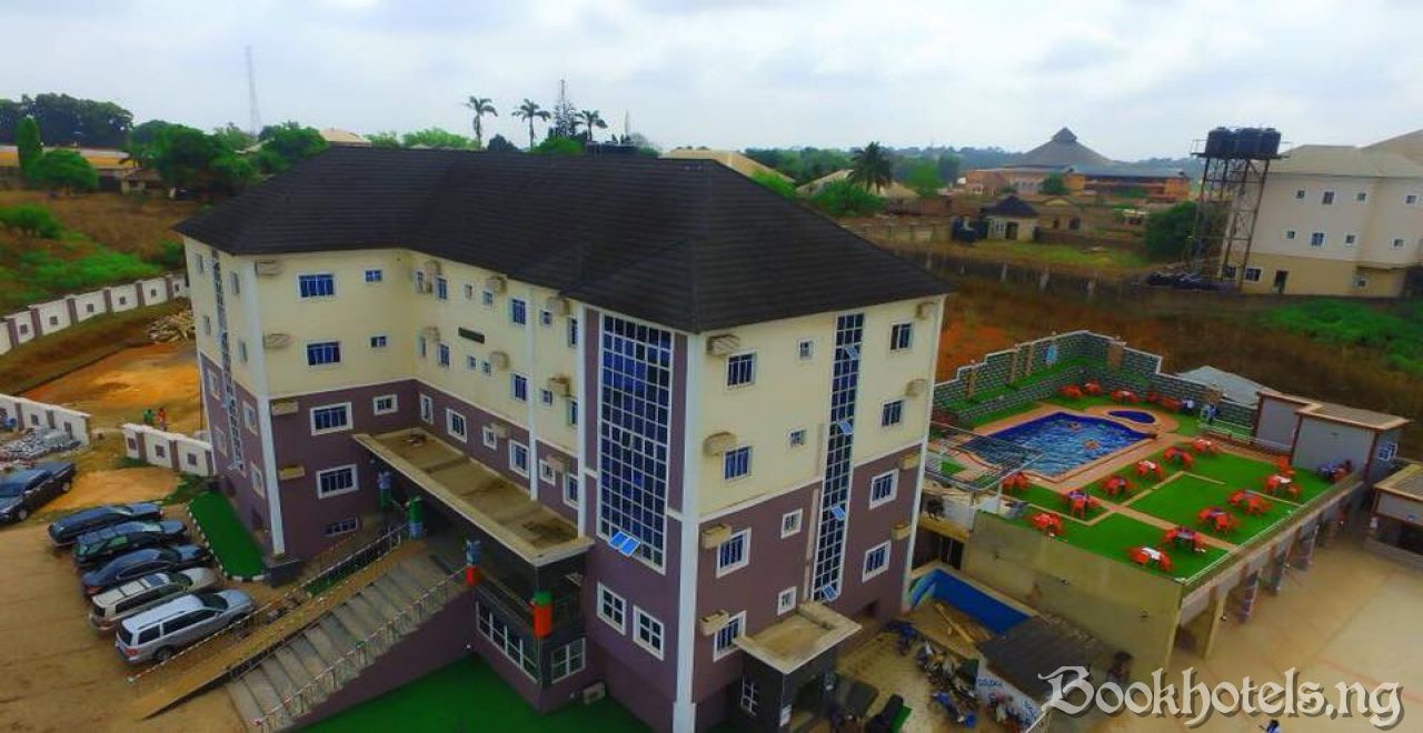 Golden Valley Hotel And Suites