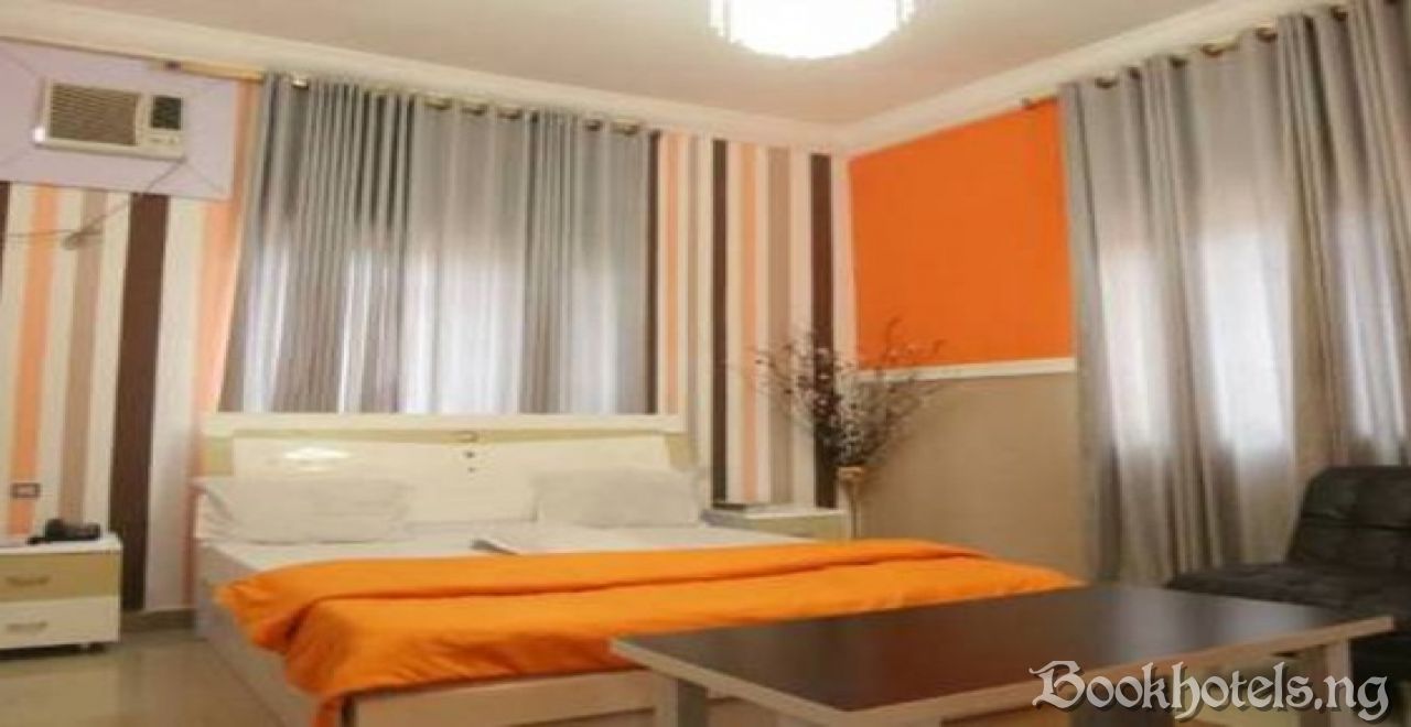 Golden Valley Hotel And Suites