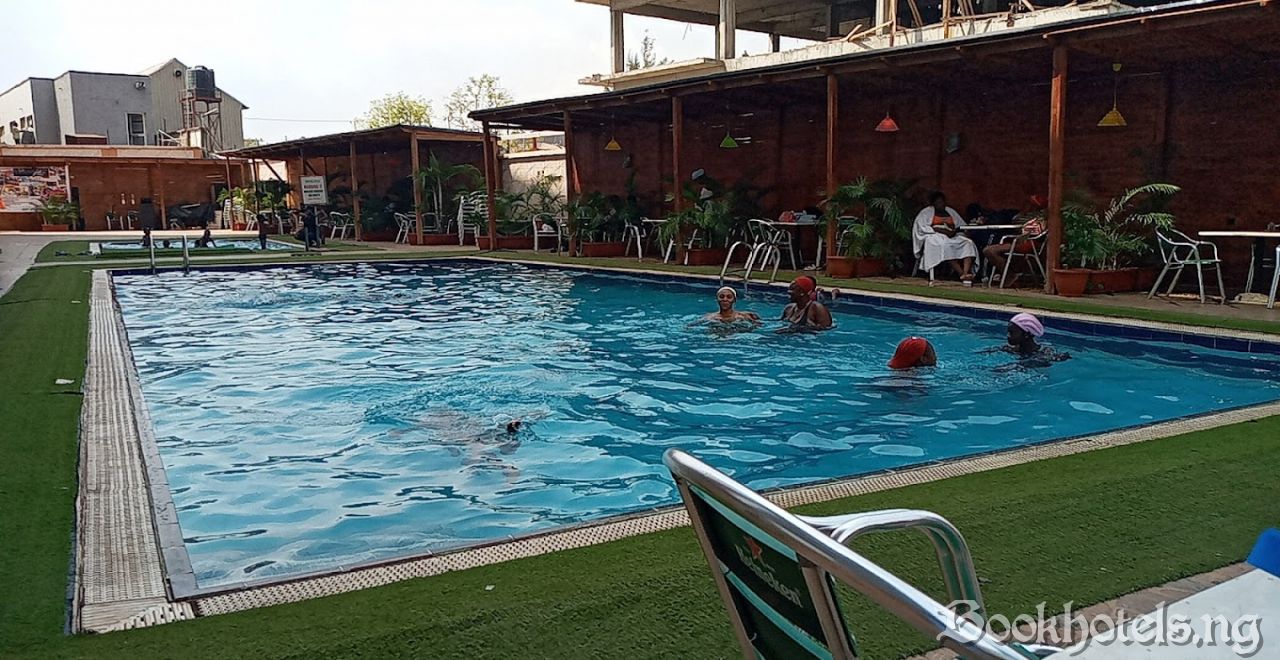 Grand Pela Hotels And Suites