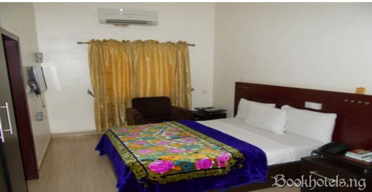 Hotel Codial