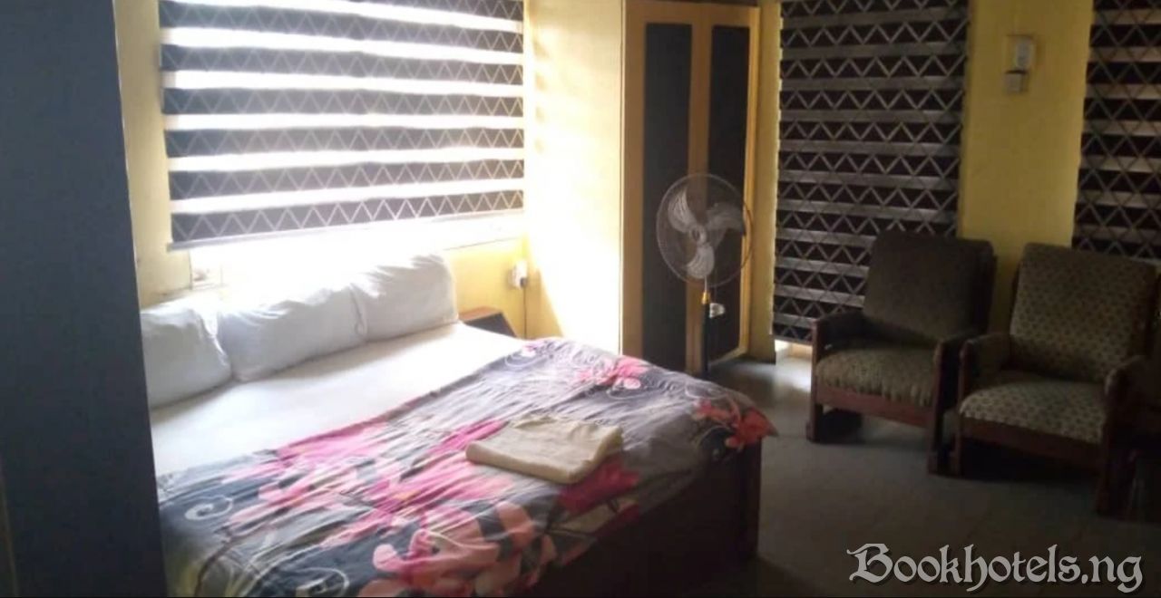 Hotel Tropicana
