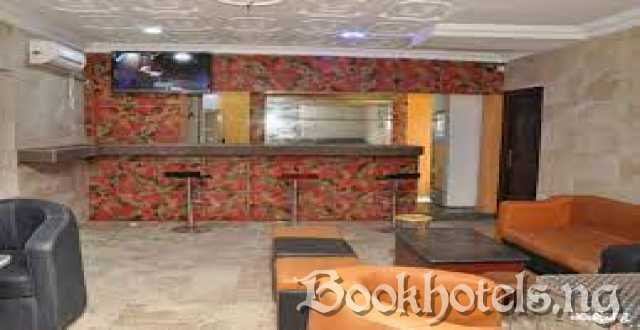 Inglesias Suites