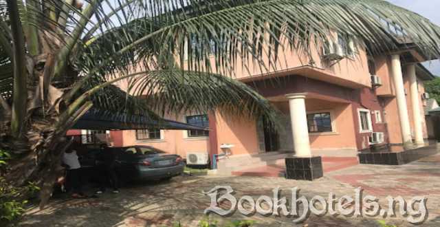 Ivory Place Hotel