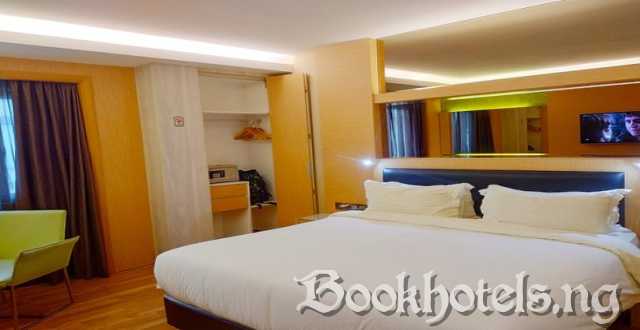 J C Gold Hotels