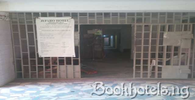 Jeparo Hotel