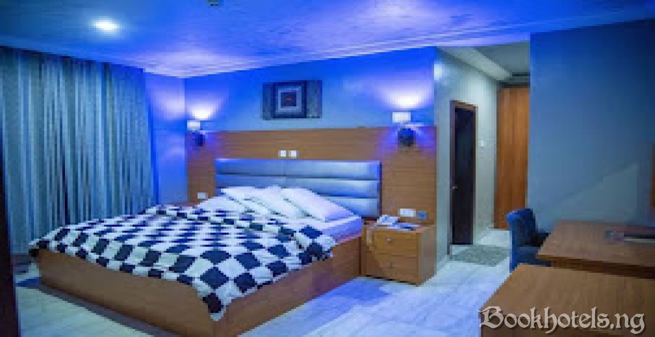 Kelin Hotel And Suites