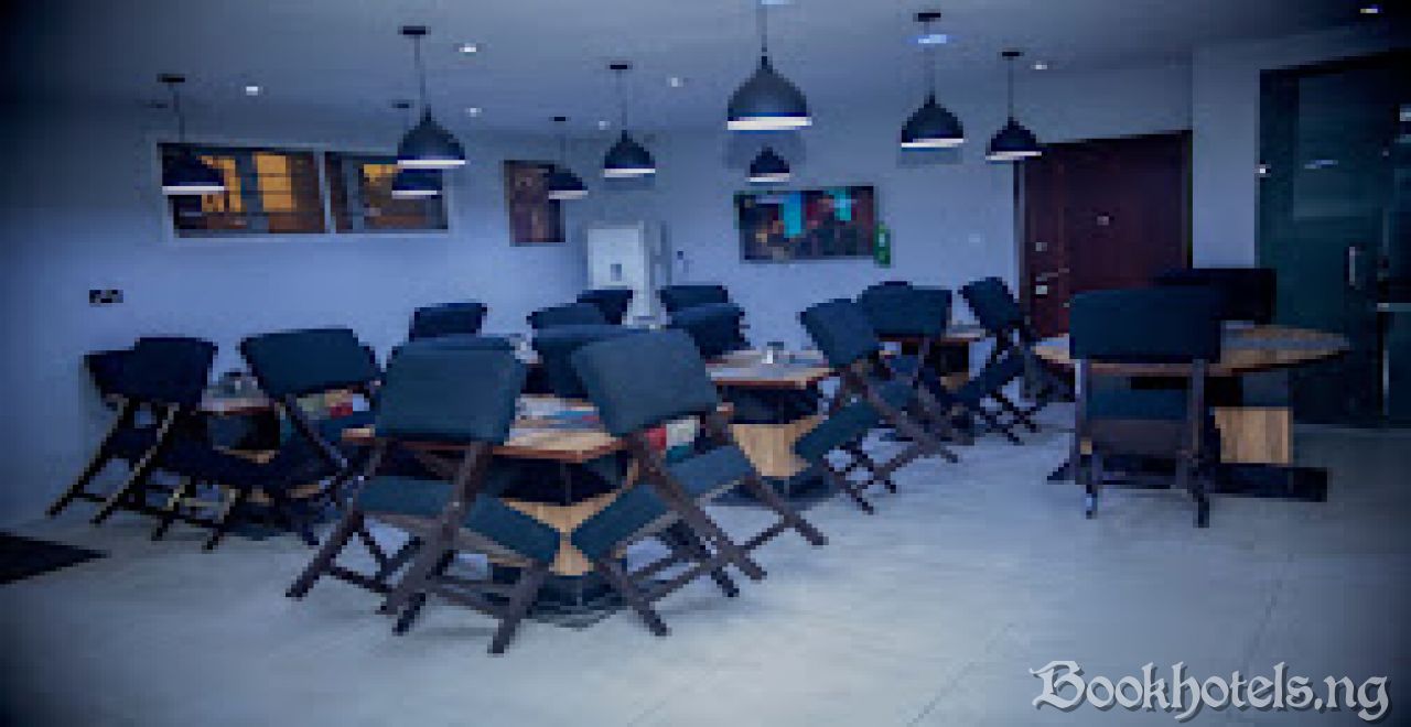 Kelin Hotel And Suites