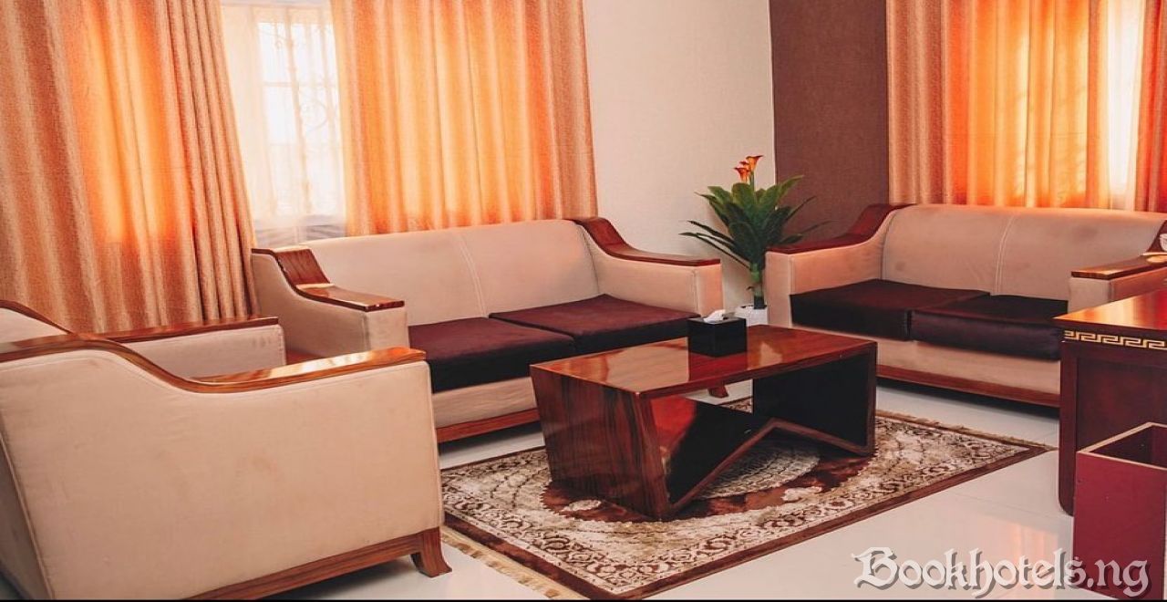 Lion Luxury Suites