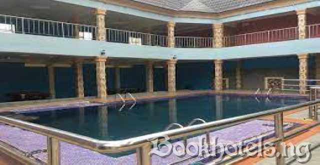 Marble Hills Hotel