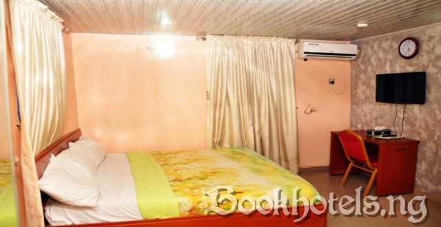 Masi Hotels And Suites
