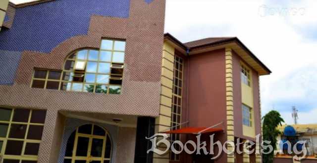 Mellany Suites