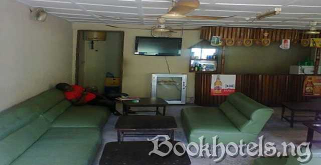 Mr B Hotel