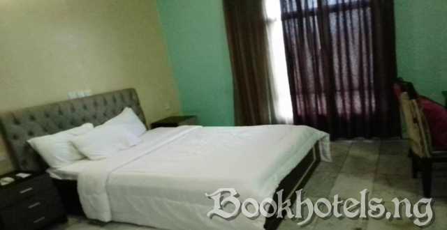 New Blue Diamond Hotel