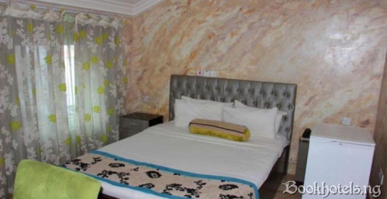 New Blue Diamond Hotel