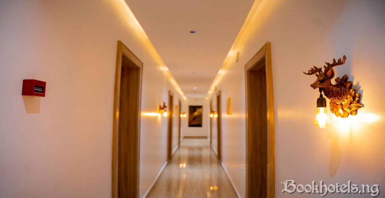 Nirvana City Hotel