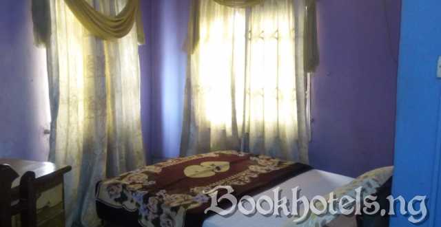 Noble Minds Hotel