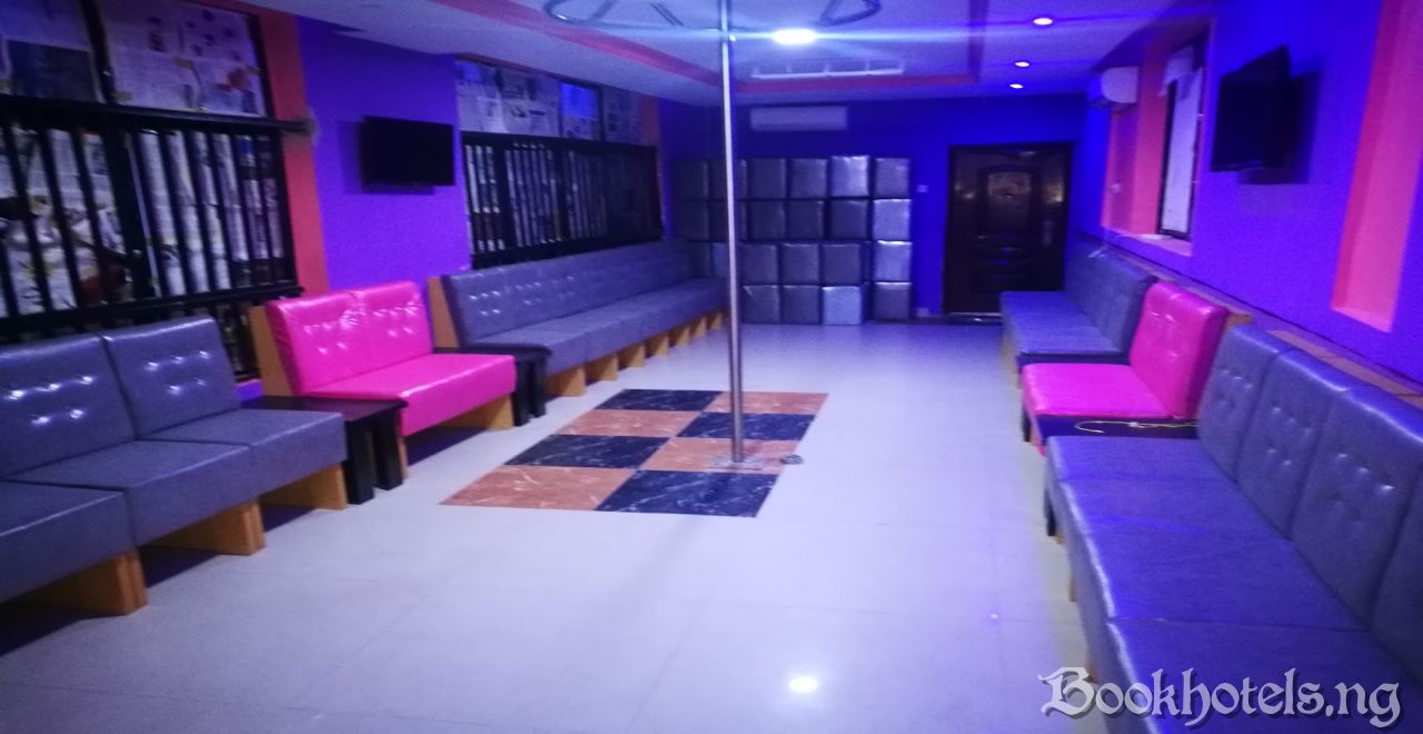 One Nation Garden Hotel And Suites