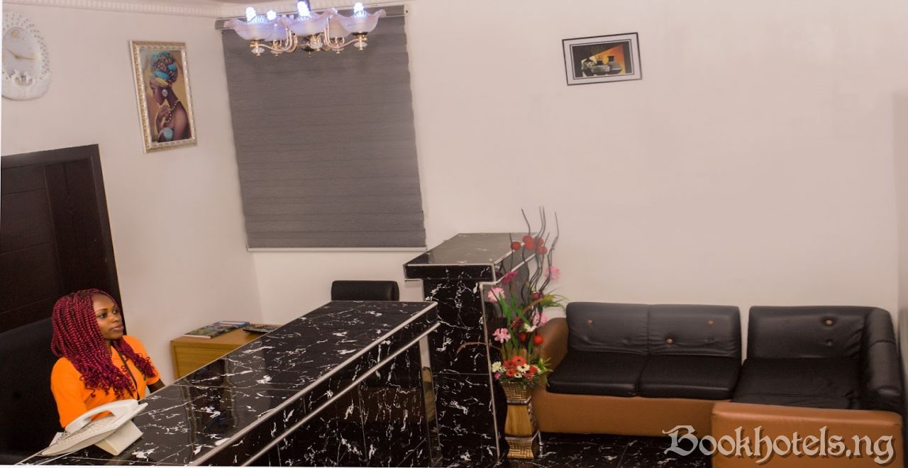 Paradise Hotels And Suites