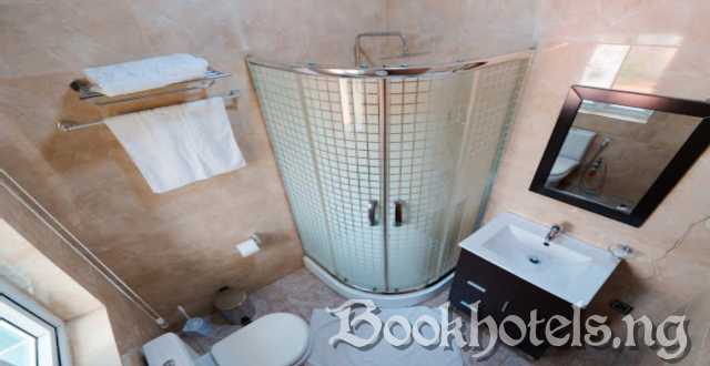 Phoenicia Suites
