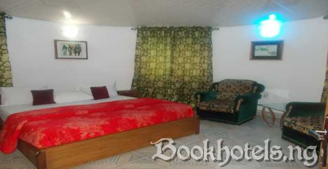 Pinnacle Premium Suites