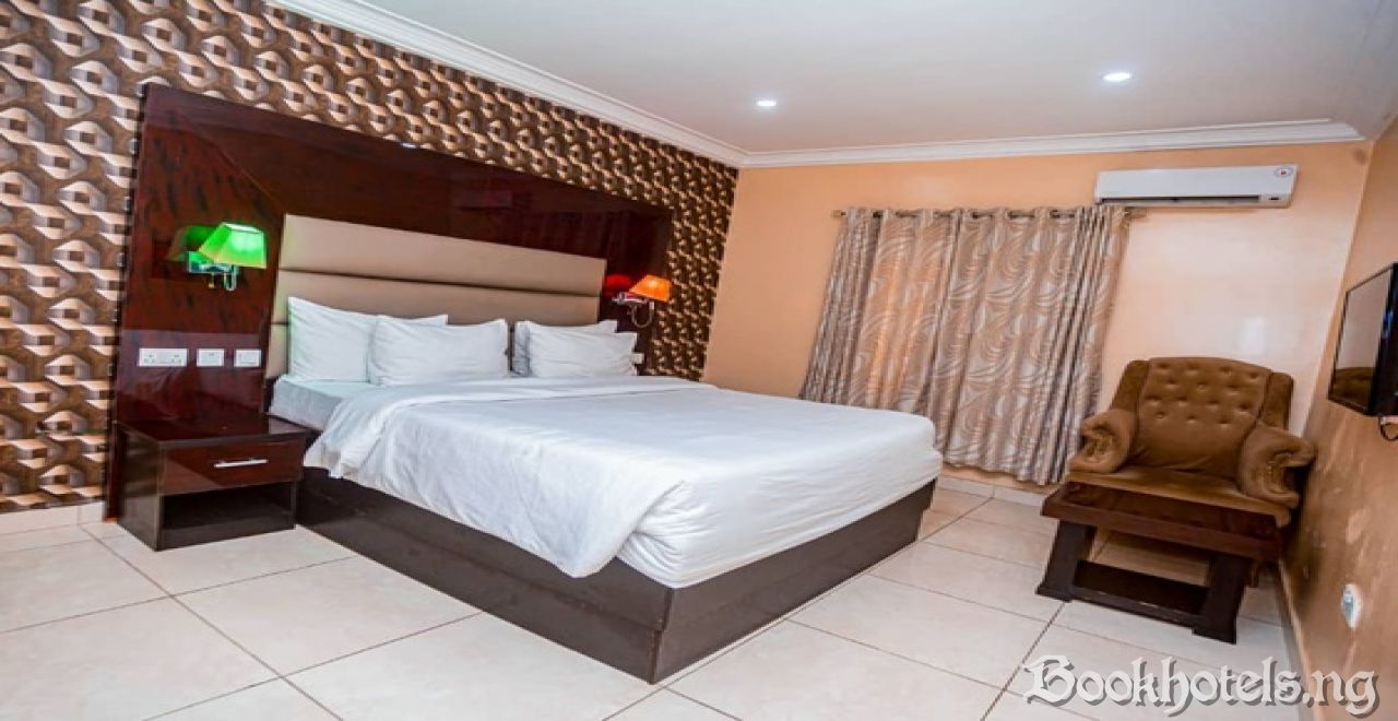 Predia Hotel And Suites