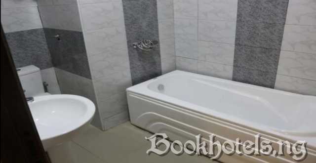 Roses Regency Hotel and Suites