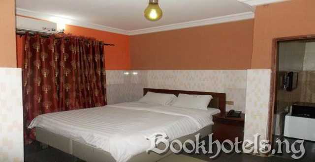 Shippers Hotel