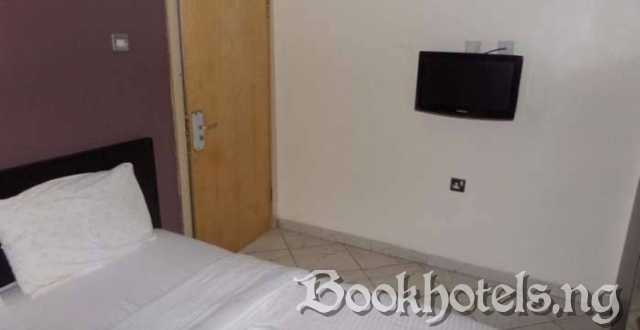 Shippers Hotel